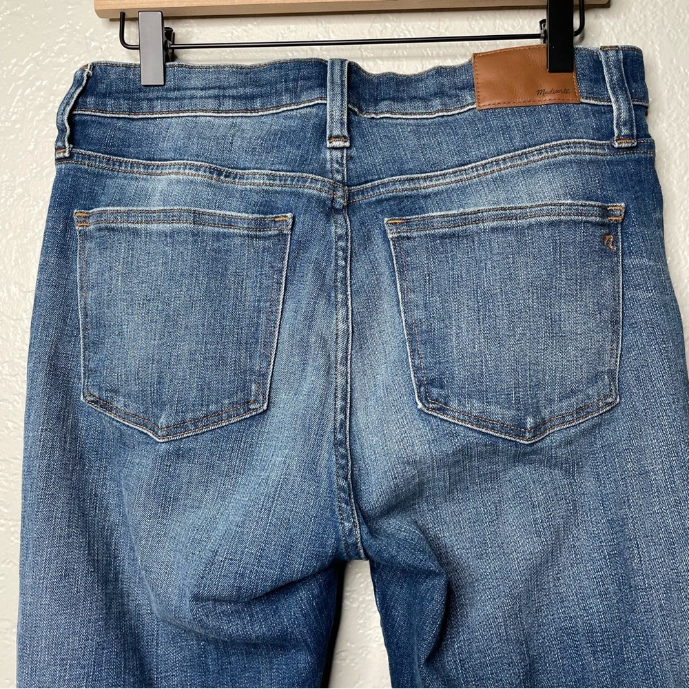 Madewell 9" Mid-Rise Skinny Jeans in York Wash: Rip and Repair Edition Denim - Picture 7 of 13